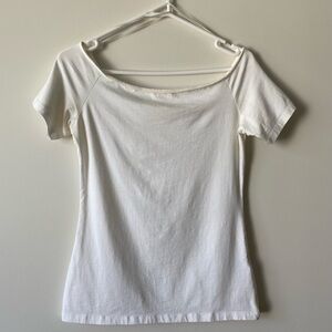H&M Scoop Neck Short Sleeves Tee White Size Medium